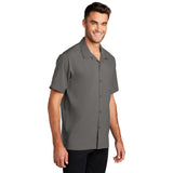 MENS SHORT SLEEVE BUTTON UP: W400